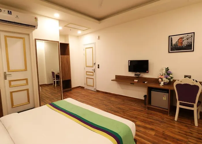 Tivoli Lawrence Road Hotel Delhi 